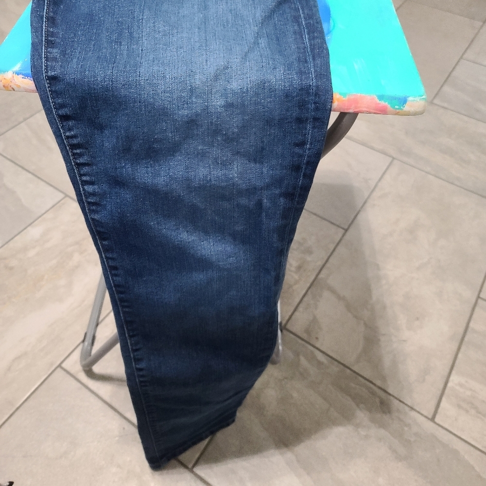 Jeans - Picture 3 of 3